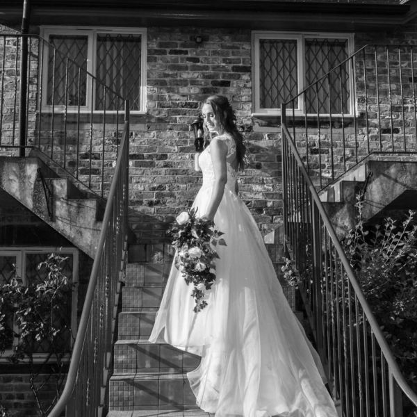 Wedding Photography Manchester - The Plough Inn At Eaton 19