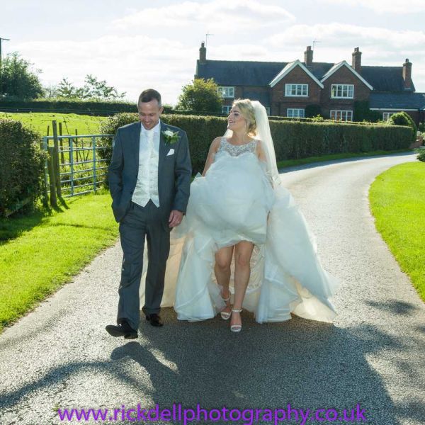 Wedding Photography Manchester - Sandhole Oak Barn Farm 5