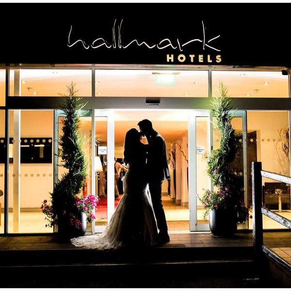 Wedding Photography Manchester - The Hallmark Hotel Handforth 5