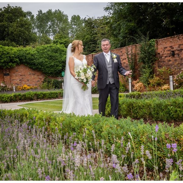 Wedding Photography Manchester - DoubleTree by Hilton Hotel & Spa Chester 25