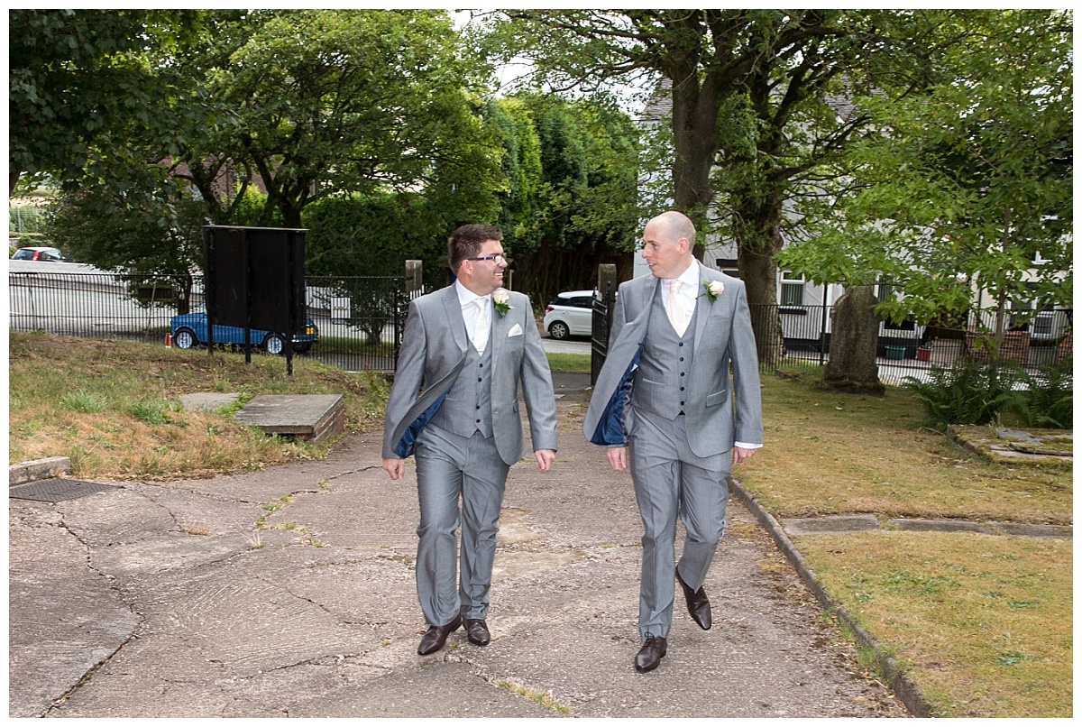 Wedding Photography Manchester - Lisa and James's The Three Horseshoes Country Inn wedding 10