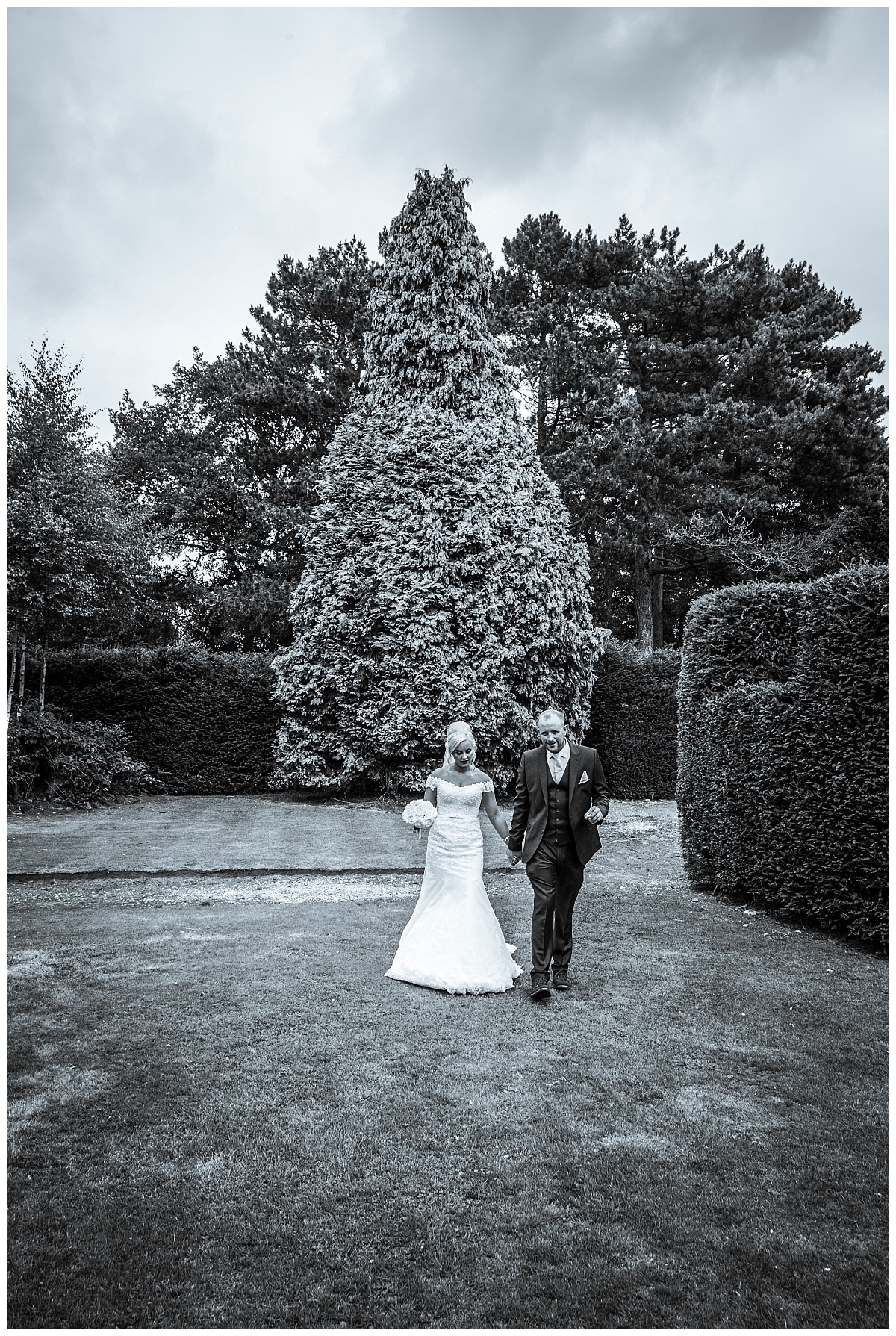 Wedding Photography Manchester - Paula and Daves Mere Court Hotel Wedding 39